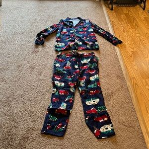 Old Navy Camper Christmas Pajama Sleep Set